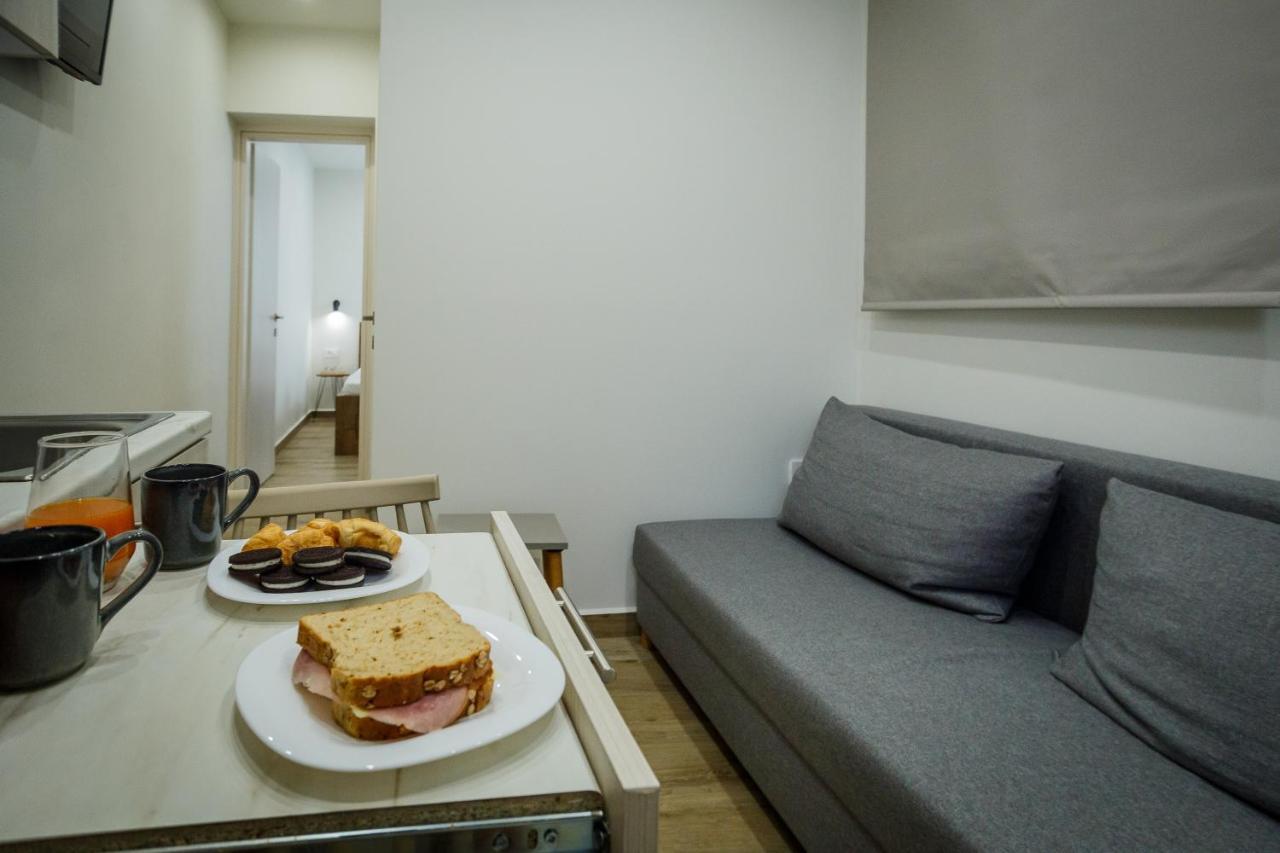 זקינטוס טאון Central Corner Apts מראה חיצוני תמונה