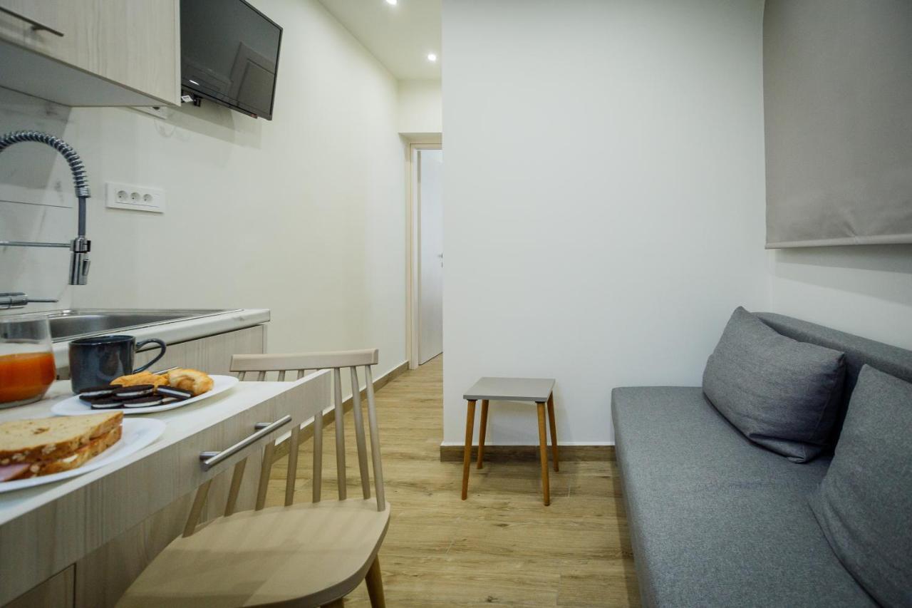 זקינטוס טאון Central Corner Apts מראה חיצוני תמונה